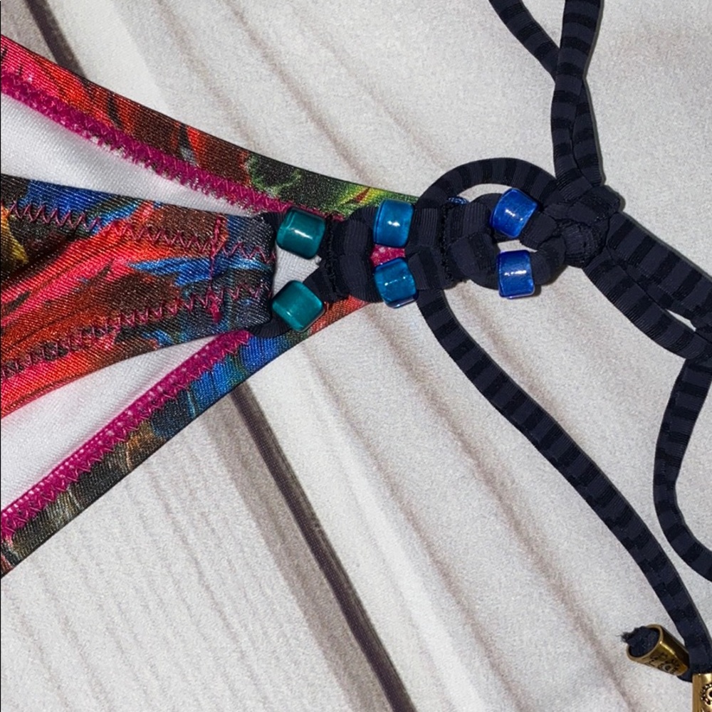 🌈Tigerlily Women’s 2 Piece Bikini Set Rainbow - Picture 5 of 5